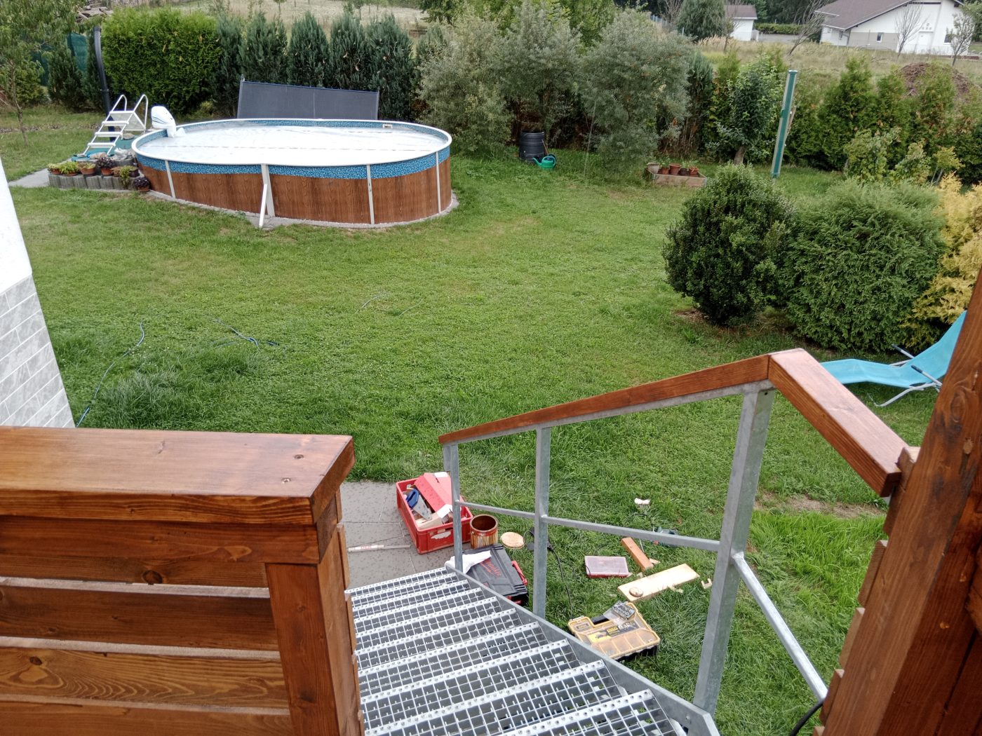Zvýšená terasa s pergolou (celý postup realizace), fotka 7 z 14
